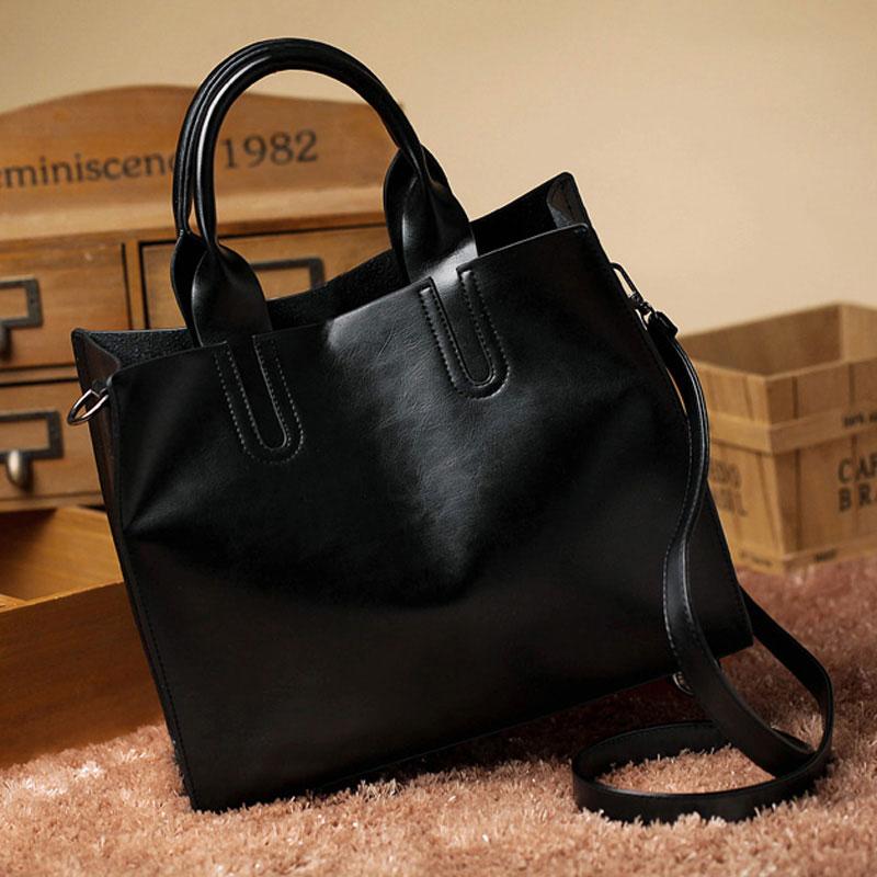 Chic Styled Ladies Handbags