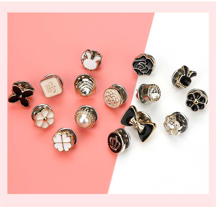 Cute Button Brooches(40 PCS) Upstronge