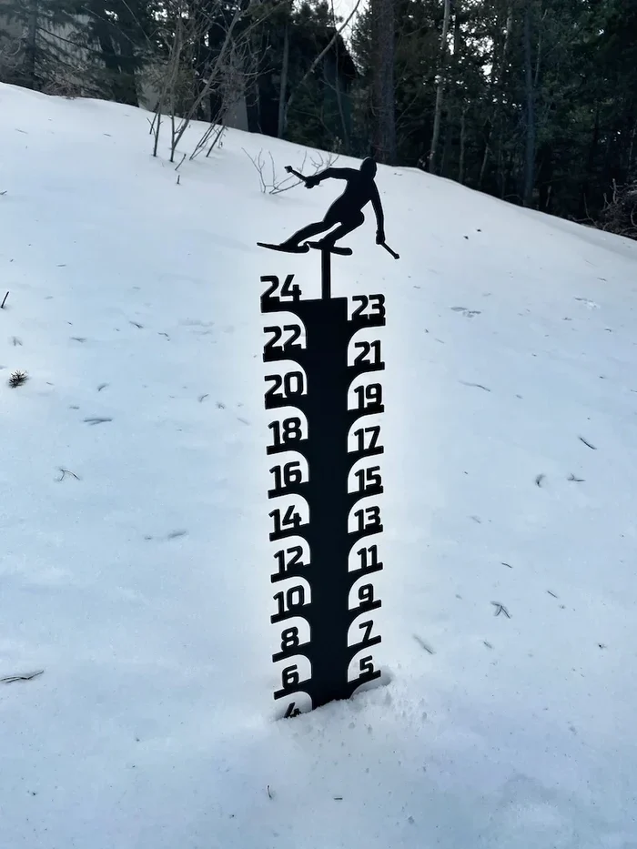 Iron Art Snow Gauge