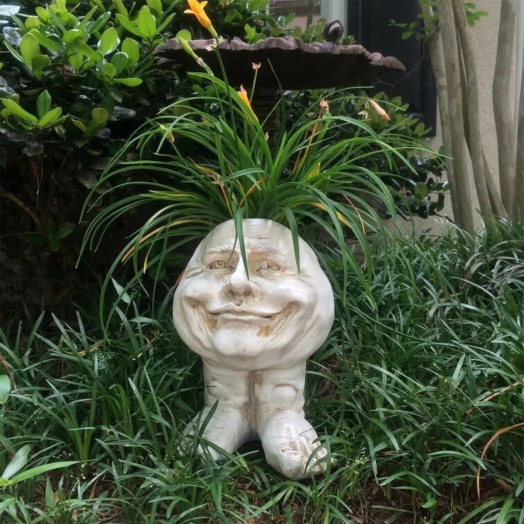 Mugglys Face Statue Planter - Happy New Year 49% OFF