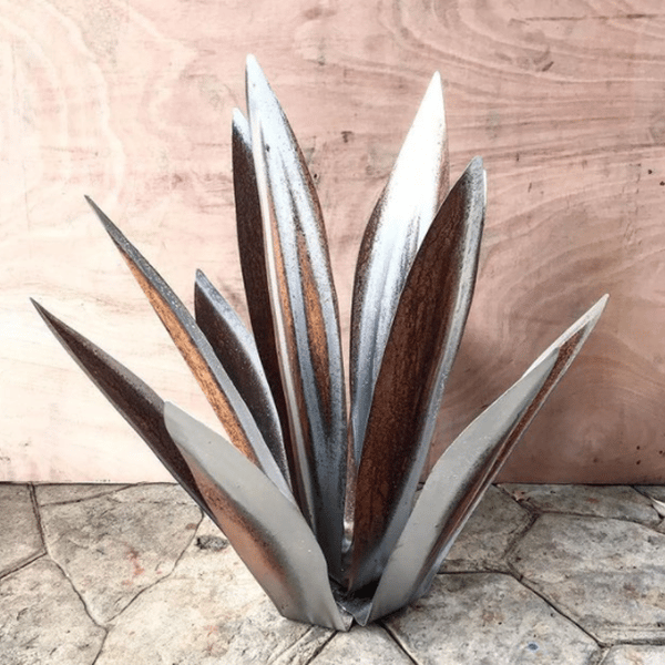 Exquisitehonor Last Day 70% OFF - Anti-rust Metal Led Tequila  Agave Plant-Perfect for garden