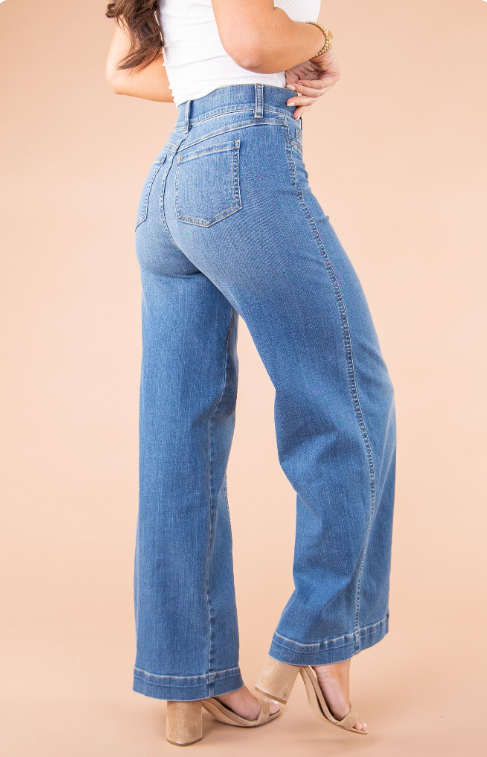 Seamed Front Wide Leg Jeans