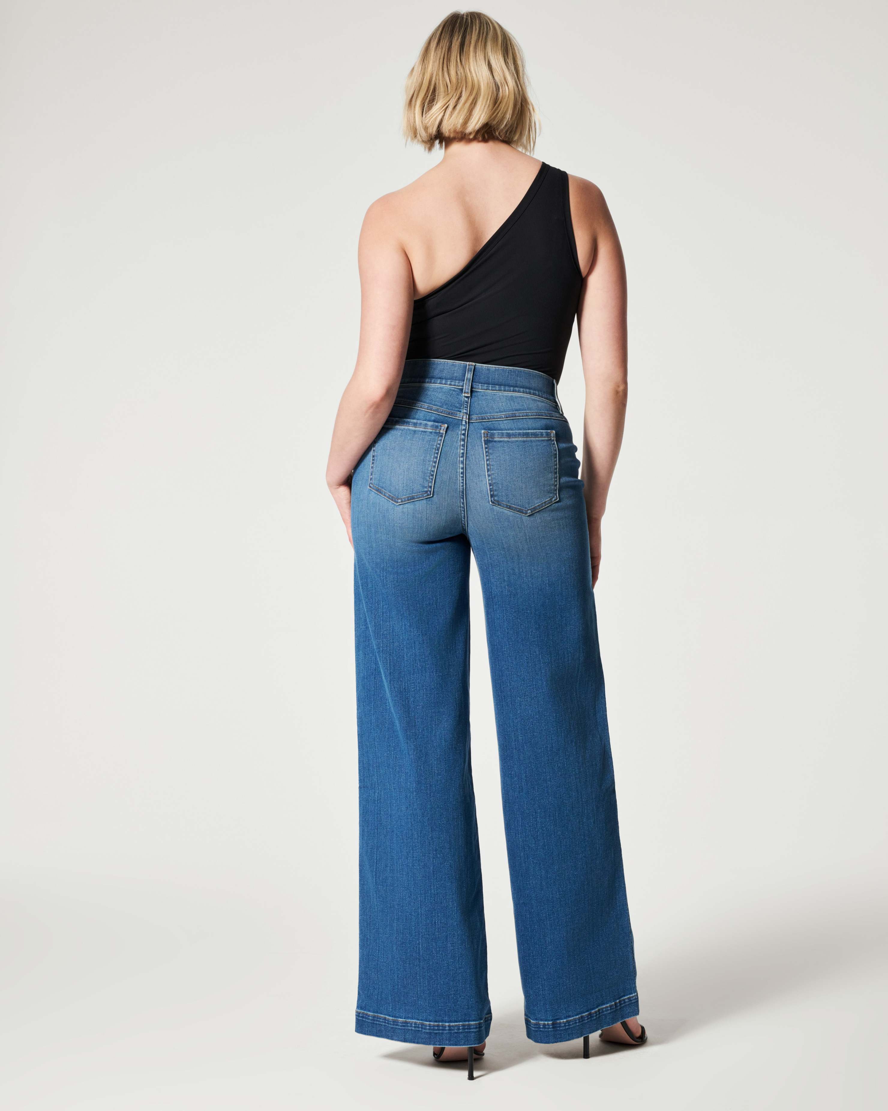 SEAMED FRONT WIDE LEG JEANS