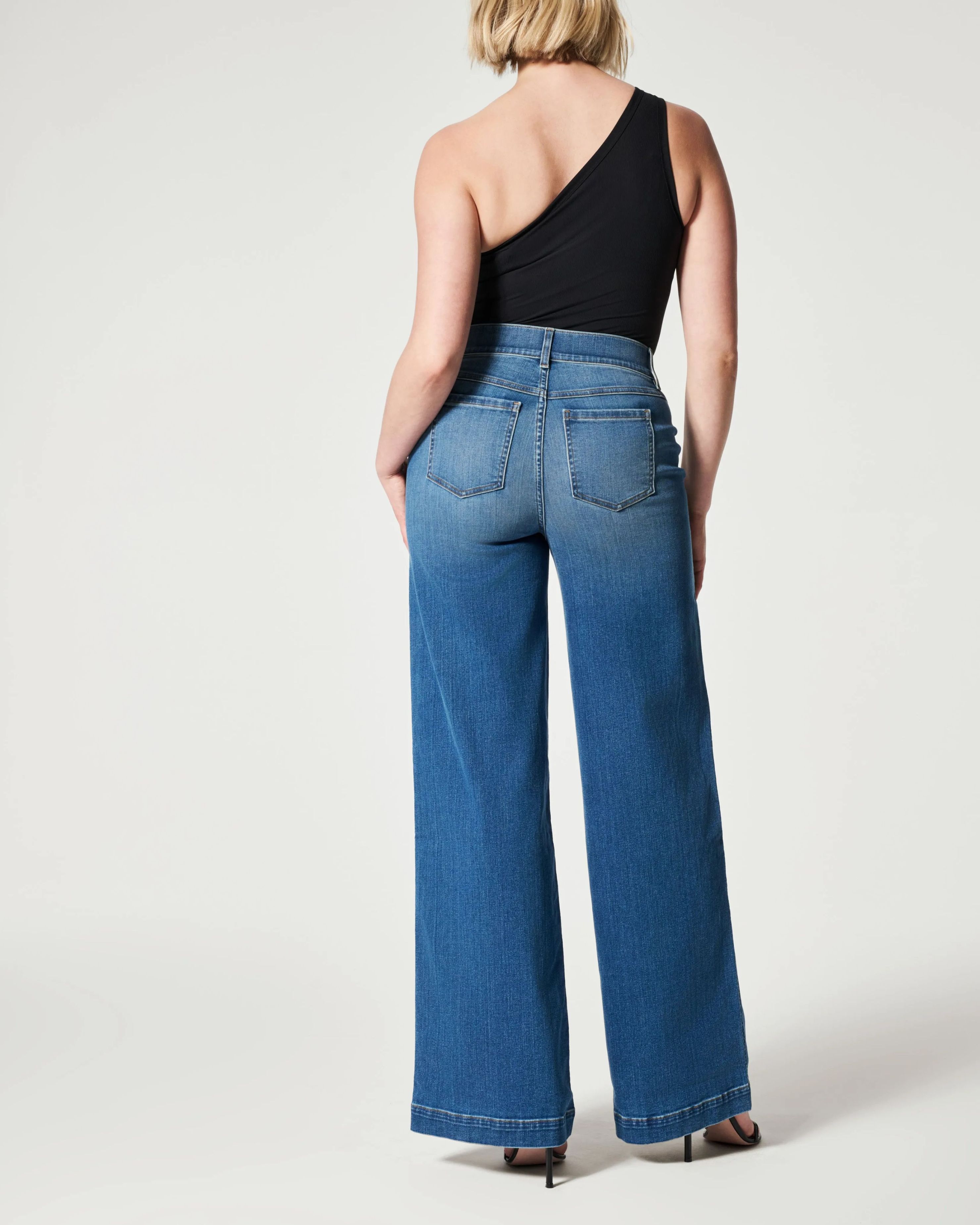 SEAMED FRONT WIDE LEG JEANS