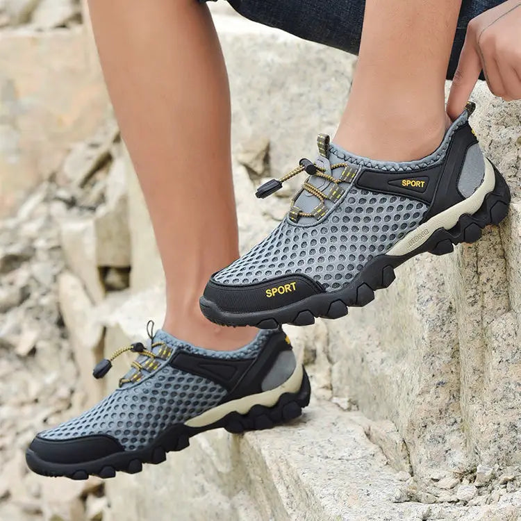 Portable Tied Orthopedic Hiking Quick-drying Sneakers