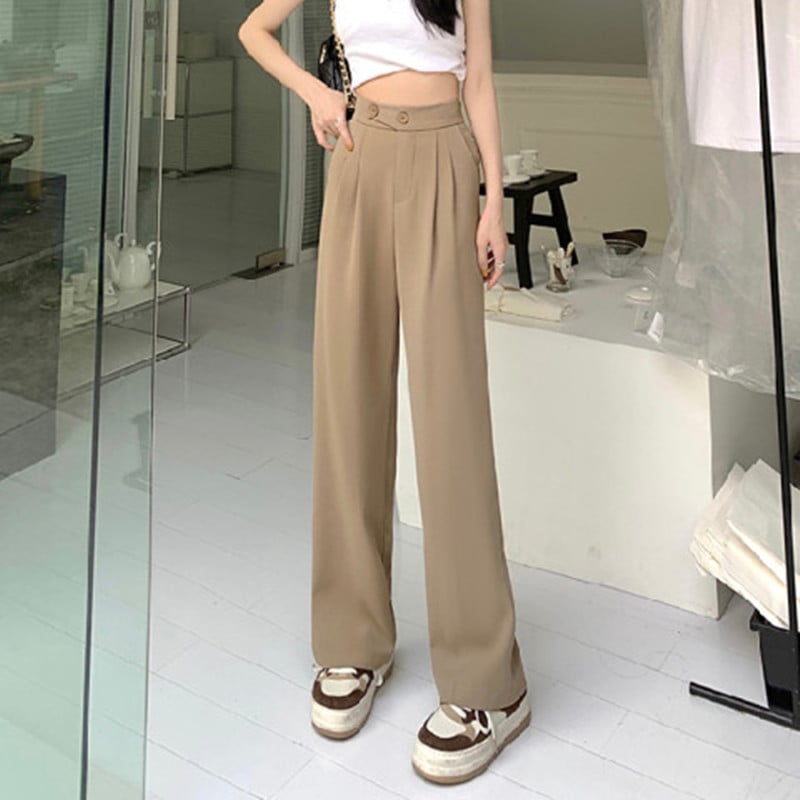 Figure-flattering versatile high-waisted wide leg trousers