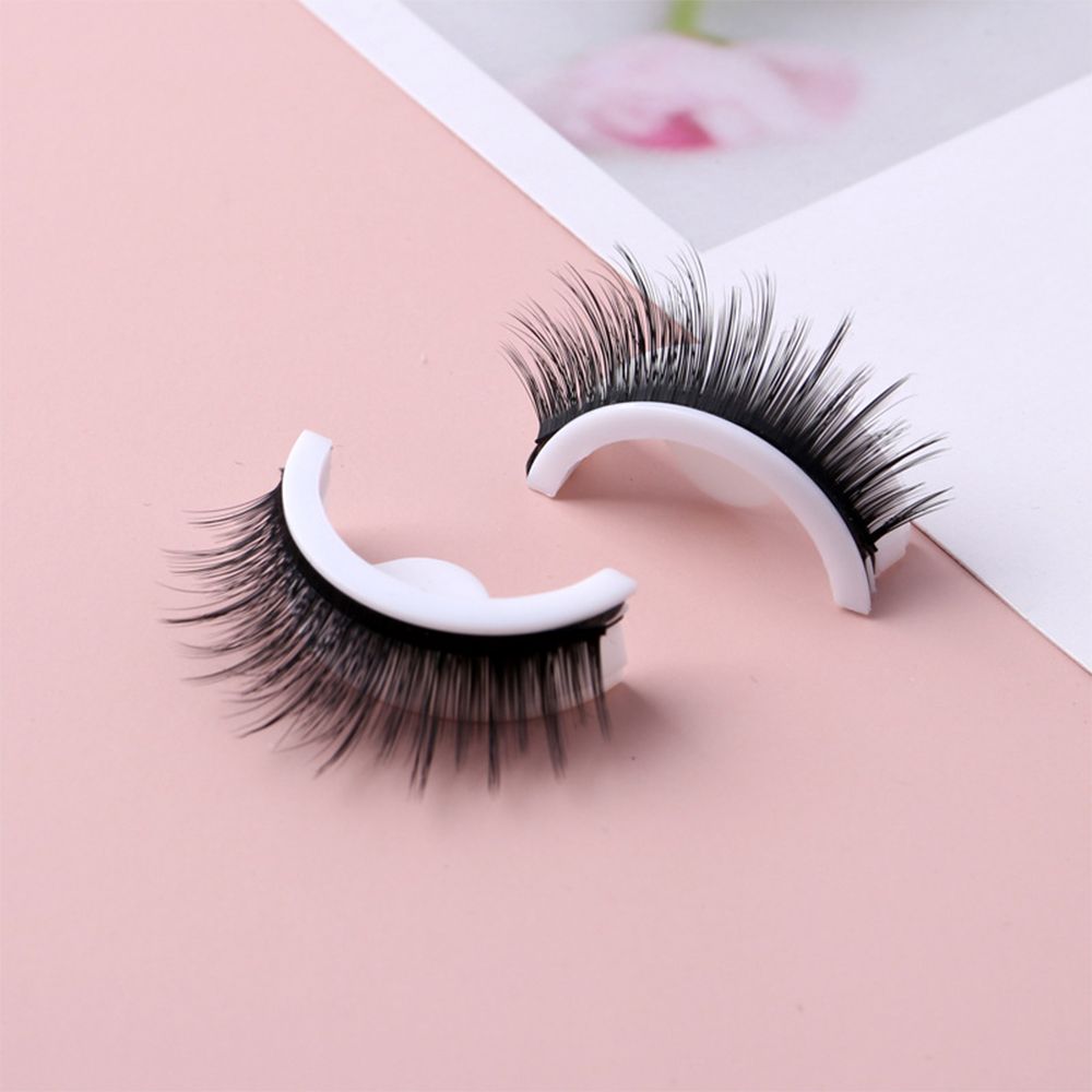 Beauty Lust - Reusable Adhesive Eyelashes (50% OFF)