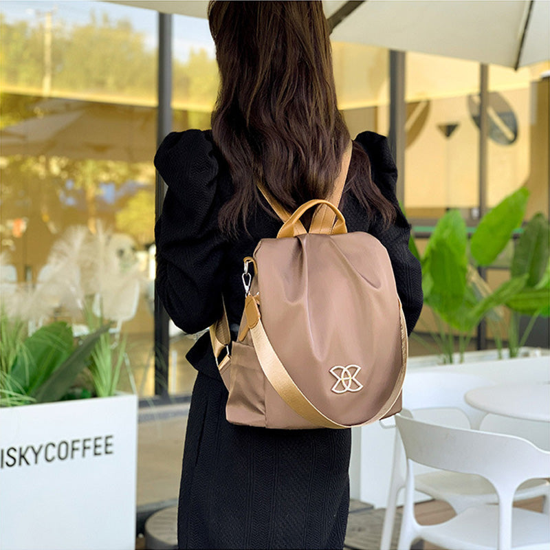 Anti-Theft Shoulder Bag with Discreet Back Closure - Lyvazza